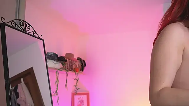 Amaliamour online show from 12, 3, 2025