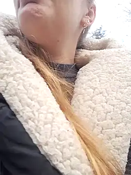 Snapshot of Keli_Jessi chatting on 3, 2, 2025 Keli Jessi online show from 3, 2, 2025