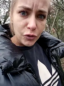 Keli Jessi online show from 4, 12, 2025