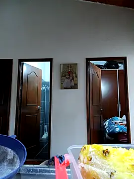 LunaZambrano online show from 30, 10, 2025