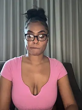 CandyLuxxxx online show from 11, 1, 2025