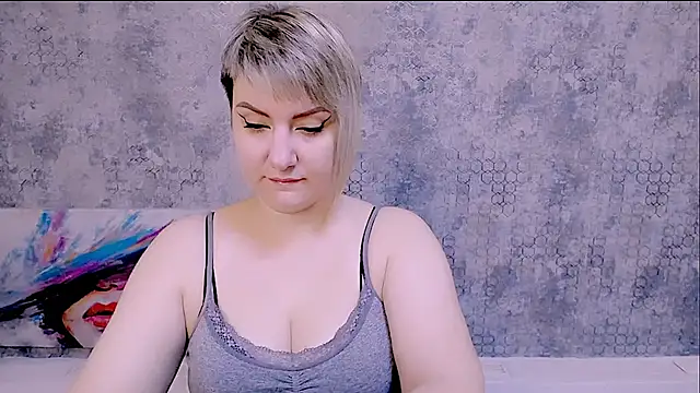 Djullia online show from 18, 9, 2025