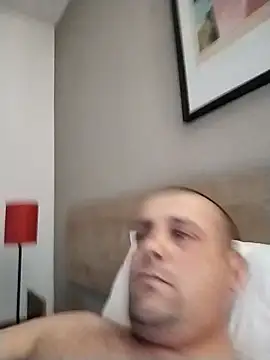 manubm03 online show from 25, 11, 2025