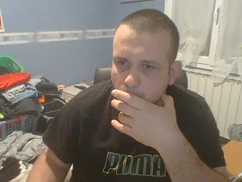 manubm03 online show from 4, 2, 2026