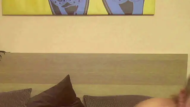 Fuck Dolls online show from 9, 10, 2025