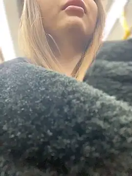 KrisMagnoly online show from 7, 3, 2025