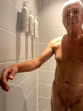 Snapshot of pau65vb chatting on 24, 11, 2025 pau65vb online show from 24, 11, 2025