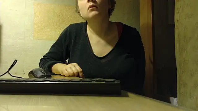 FrumCake online show from 1, 12, 2025