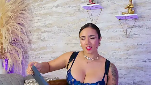 Lea Foster online show from 19, 3, 2025