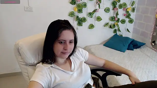 tania sweet   online show from 24, 9, 2025