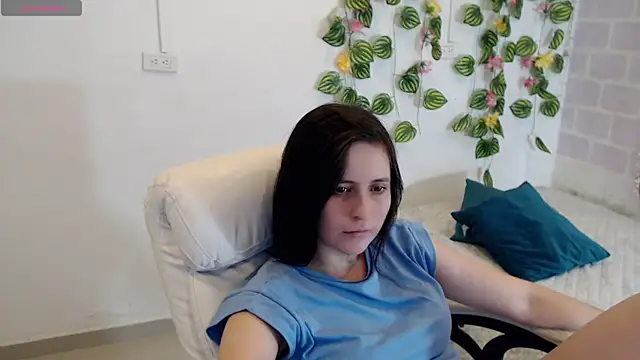 Snapshot of tania_sweet__ chatting on 11, 10, 2025 tania sweet online show from 11, 10, 2025