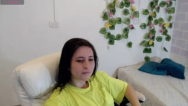 Snapshot of tania_sweet__ chatting on 30, 10, 2025 tania sweet online show from 30, 10, 2025