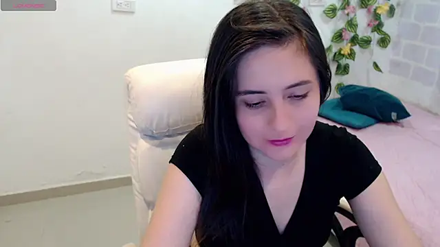 Snapshot of tania_sweet__ chatting on 7, 11, 2025 tania sweet online show from 7, 11, 2025