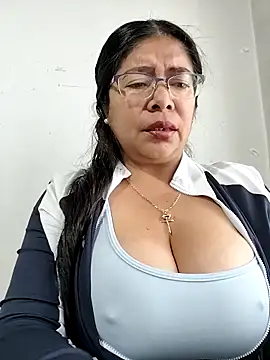   valentina18 online show from 8, 11, 2025