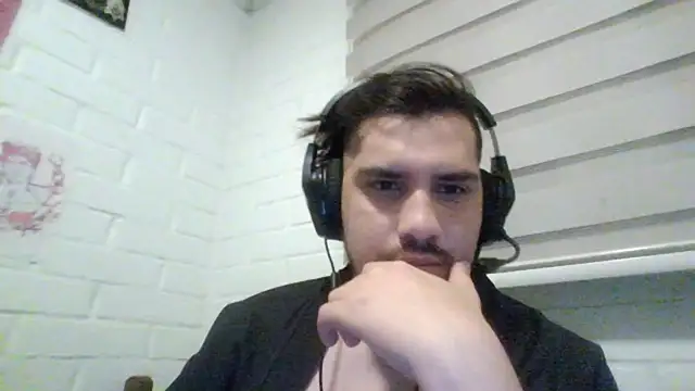 hung weeb online show from 16, 1, 2026