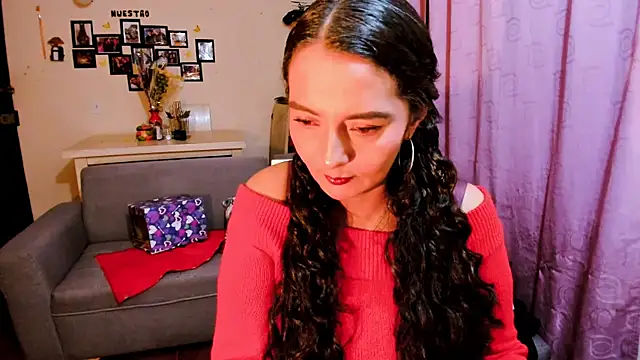 emma luxy online show from 14, 3, 2026