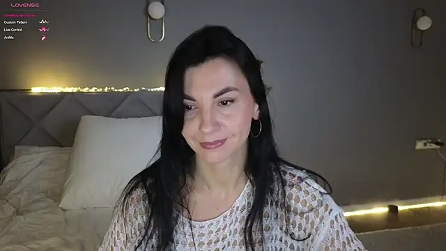 Mary love16 online show from 8, 11, 2025