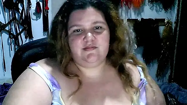 squirt322bbw online show from 20, 1, 2025
