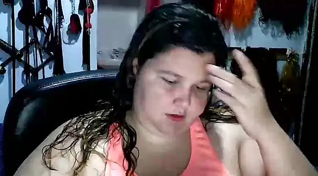squirt322bbw online show from 24, 1, 2025