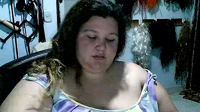 squirt322bbw online show from 10, 3, 2025