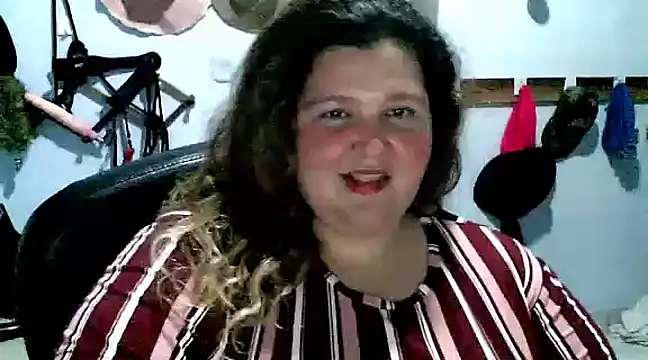 squirt322bbw online show from 22, 3, 2025