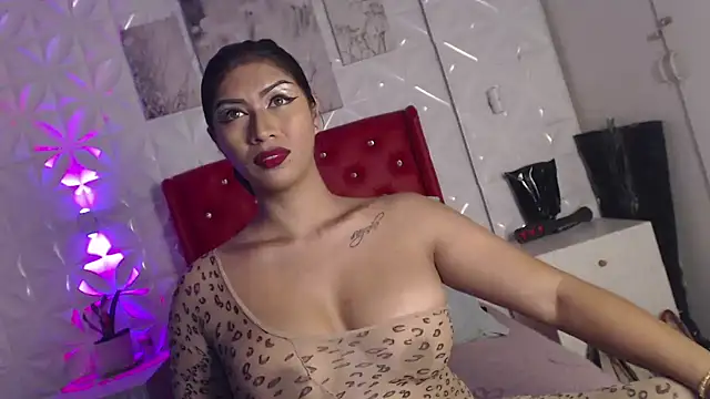 Fortuna Goddess online show from 8, 11, 2025