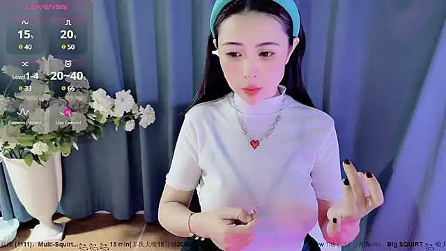 Snapshot of candy-yiyi chatting on 10, 12, 2024 candy-yiyi online show from 10, 12, 2024