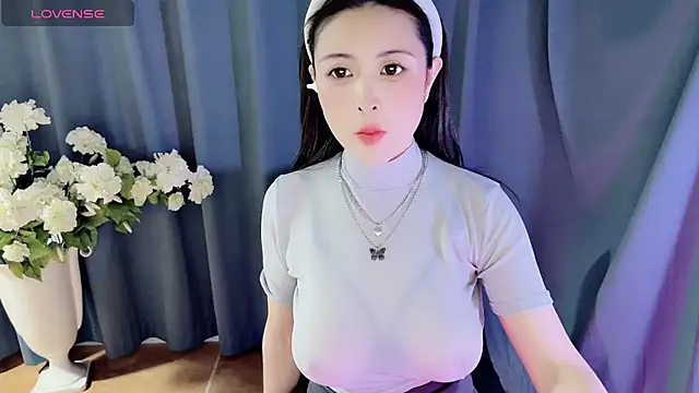 Snapshot of candy-yiyi chatting on 10, 1, 2025 candy-yiyi online show from 10, 1, 2025