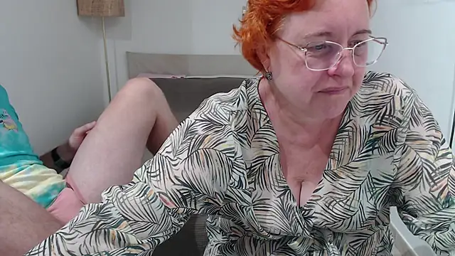 JoannaAndNeighbour online show from 20, 9, 2025