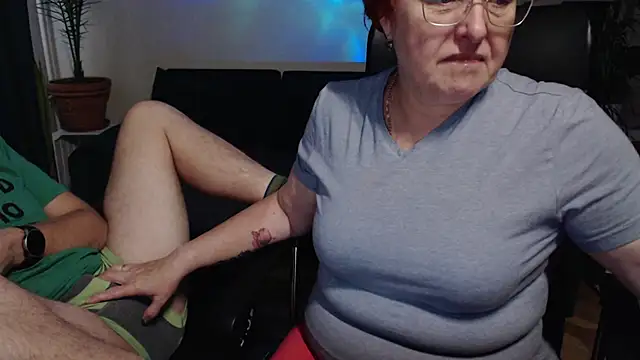 JoannaAndNeighbour online show from 31, 10, 2025