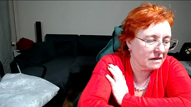 JoannaAndNeighbour online show from 2, 3, 2026