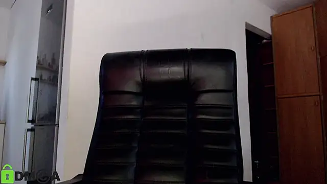 Snapshot of DollySun chatting on 27, 2, 2025 DollySun online show from 27, 2, 2025