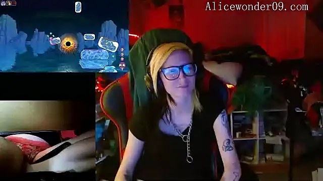 alicewonder09 online show from 12, 12, 2024
