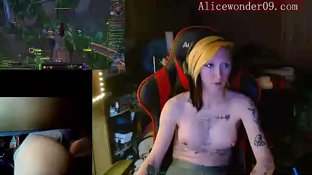 alicewonder09 online show from 22, 12, 2024