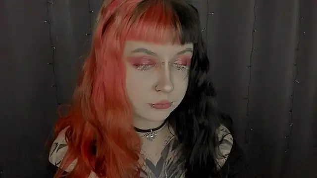 Snapshot of t0riayun0 chatting on 20, 2, 2026 t0riayun0 online show from 20, 2, 2026