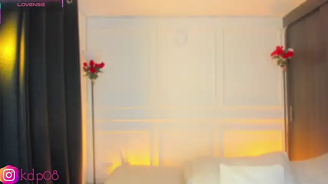 Snapshot of shannol_ryan chatting on 14, 10, 2025 shannol ryan online show from 14, 10, 2025