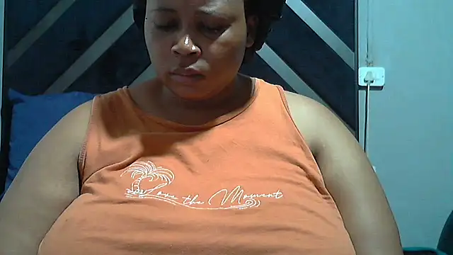 Snapshot of Sexy-queen99xx chatting on 9, 10, 2025 Sexy-queen99xx online show from 9, 10, 2025