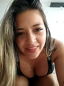 Snapshot of alana_69 chatting on 22, 2, 2025 alana 69 online show from 22, 2, 2025