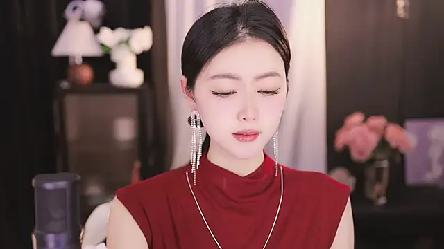Ocean--Lili online show from 31, 12, 2024