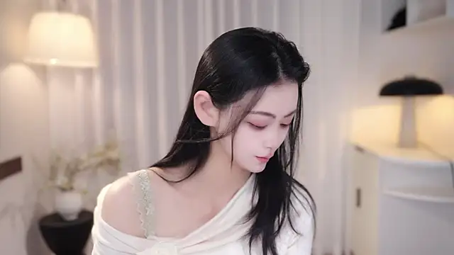 Ocean--Lili online show from 18, 10, 2025