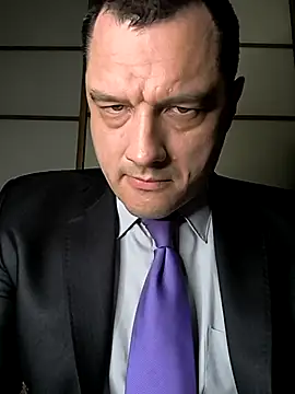 ExclusivePrivate online show from 18, 10, 2025