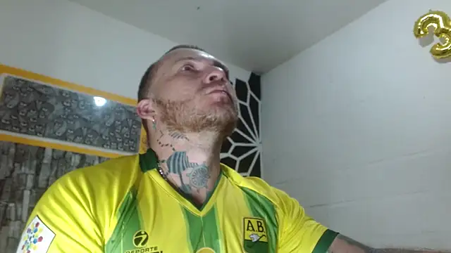 stripnolimits online show from 8, 11, 2025