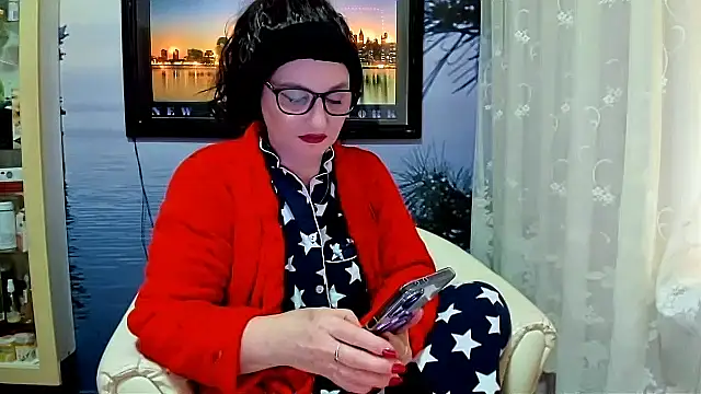 Snapshot of Mature4you44 chatting on 14, 2, 2025 Mature4you44 online show from 14, 2, 2025