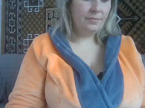 Snapshot of Diana_Britt chatting on 16, 2, 2026 Diana Britt online show from 16, 2, 2026