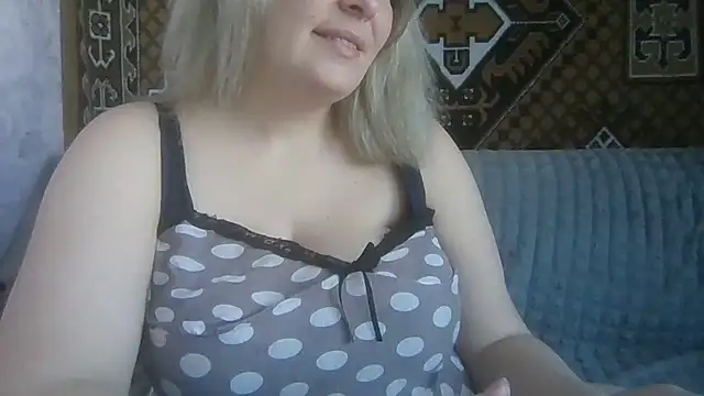 Snapshot of Diana_Britt chatting on 22, 3, 2026 Diana Britt online show from 22, 3, 2026
