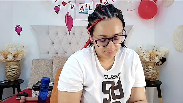 MIchelMomet online show from 13, 2, 2025