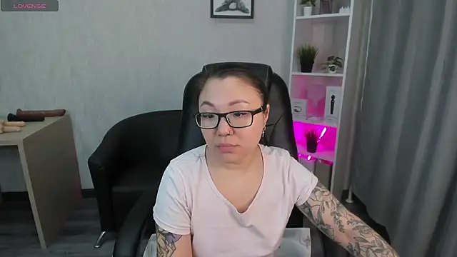 Snapshot of gentle_muse chatting on 23, 2, 2025 gentle muse online show from 23, 2, 2025