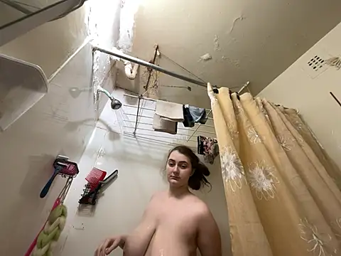 Snowbunnycake 131 online show from 6, 1, 2026