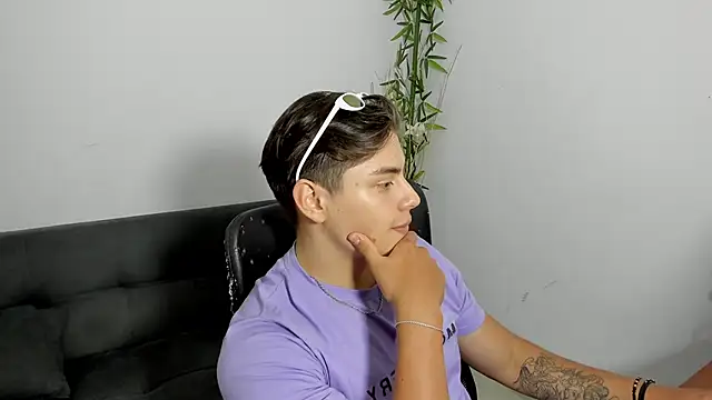 Snapshot of Giordano_Russo chatting on 9, 3, 2025 Giordano Russo online show from 9, 3, 2025