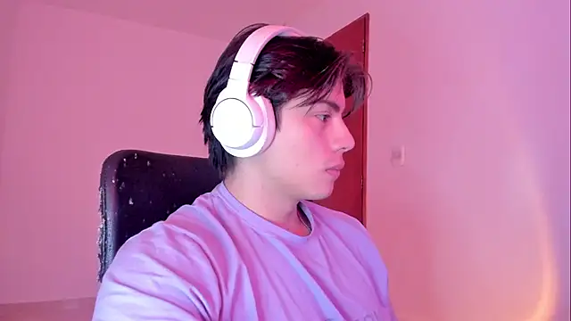 Snapshot of Giordano_Russo chatting on 29, 10, 2025 Giordano Russo online show from 29, 10, 2025